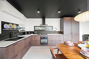 The Outlook on Mount Louis – 1 Bedroom