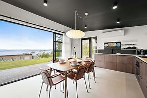 The Outlook on Mount Louis – 1 Bedroom