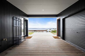 The Outlook on Mount Louis – 1 Bedroom