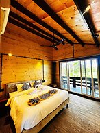 Seclude Eco Cottages