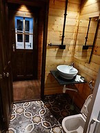 Seclude Eco Cottages