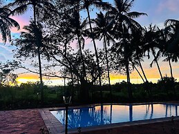 Seclude Eco Cottages