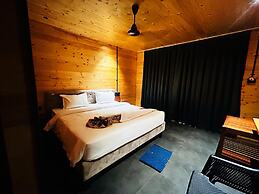 Seclude Eco Cottages