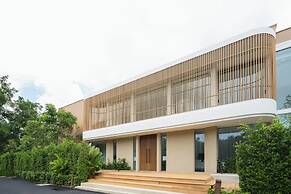 Mahutsachan Klong Thom