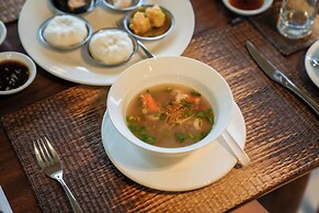 Mahutsachan Klong Thom