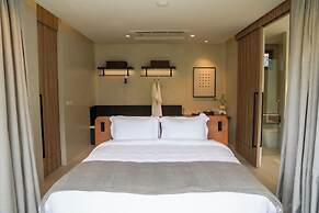 Mahutsachan Klong Thom