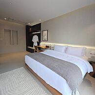 Mahutsachan Klong Thom