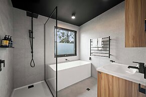 The Outlook on Mount Louis – 2 Bedroom