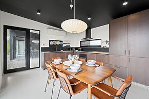 The Outlook on Mount Louis – 2 Bedroom