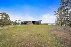 The Outlook on Mount Louis – 2 Bedroom