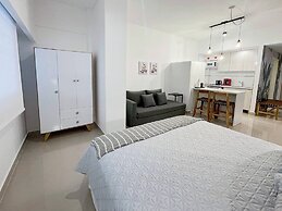 Studio With Pool In San Telmo