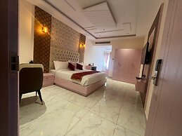 Hotel Yathin