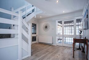 Bryn View – 5 Bedroom Holiday Home – Oxwich