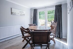 Bryn View – 5 Bedroom Holiday Home – Oxwich