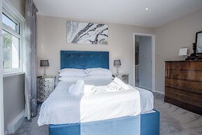 Bryn View – 5 Bedroom Holiday Home – Oxwich