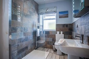 Bryn View – 5 Bedroom Holiday Home – Oxwich