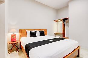 Capital O 94274 Homestay Balimoelih