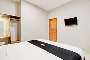 Capital O 94274 Homestay Balimoelih