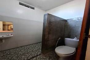 Capital O 94274 Homestay Balimoelih