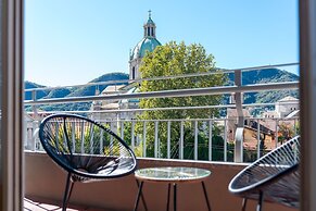 Spring Apartment by Wonderful Italy