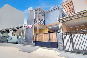 Hotel O Stasiun Tegal Near Alun-Alun  Formerly Ameera Guest House