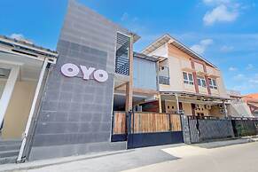 Hotel O Stasiun Tegal Near Alun-Alun  Formerly Ameera Guest House