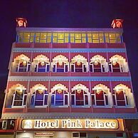 Hotel Pink Palace
