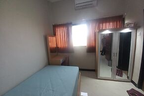 Super OYO Capital O Guest House Kpri Sejahtera