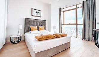 WealthyStays Skyhigh Central