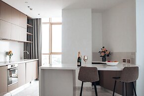 WealthyStays Skyhigh Central