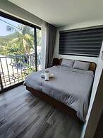 The Coral Homestay & Pub