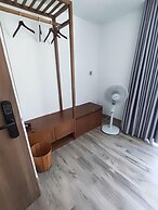 The Coral Homestay & Pub