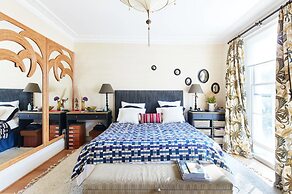 Unique in Notting Hill