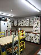 Dolphins Backpackers