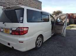 Dolphins Backpackers