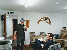 Dolphins Backpackers