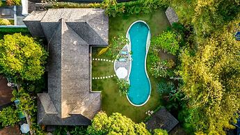 Villa Maimalu by Alfred in Bali - Heaven 4 BR Villa With Large Pool an