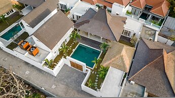 A Casa Di Renucci by Alfred in Bali - Brand New Stunning 5BR Villa Nea