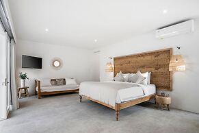 A Casa Di Renucci by Alfred in Bali - Brand New Stunning 5BR Villa Nea