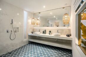 A Casa Di Renucci by Alfred in Bali - Brand New Stunning 5BR Villa Nea