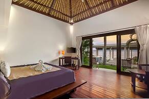 Villa Blanca by Alfred in Bali - Modern Luxury 5 Bdr Oceanfront Villa 