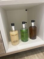 Central Paisley Apartment- Airport/glasgow Access