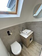 Central Paisley Apartment- Airport/glasgow Access