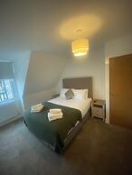 Central Paisley Apartment- Airport/glasgow Access