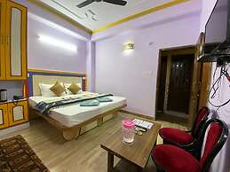 Goroomgo Royal Inn B&B Shimla