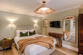Tyndall's Park - Your Apartment
