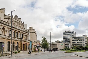 Tyndall's Park - Your Apartment