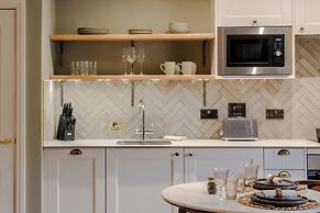 Tyndall's Park - Your Apartment