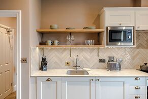 Tyndall's Park - Your Apartment