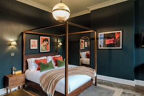 Tyndall's Park - Your Apartment